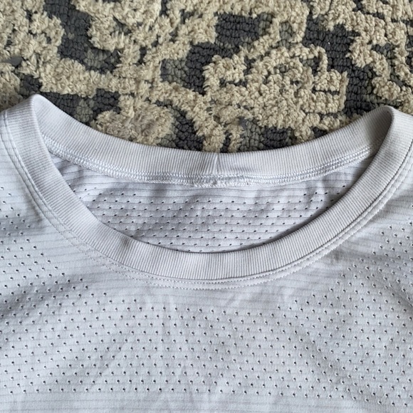Lululemon swiftly breathe crop tank in white - Picture 5 of 15